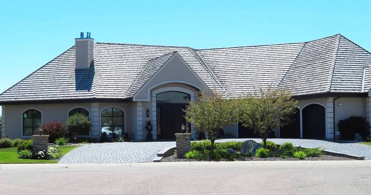 Do You Have to Be Attractive in Real Estate luxury real estate property