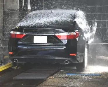 Is a Car Wash More Water Efficient