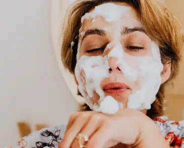 What Are Signs of Sebum Buildup