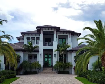 How Many Millionaires Does Real Estate Make
