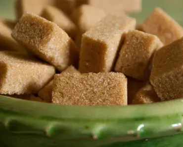 What Sugar is Healthier Than Brown Sugar