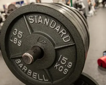 How Much Weight Can a Standard Picture Hook Hold