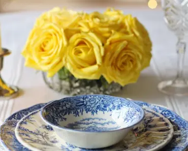 Does a Table Runner Have to Hang Over the Sides