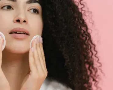 What Happens When You Pop a Blackhead