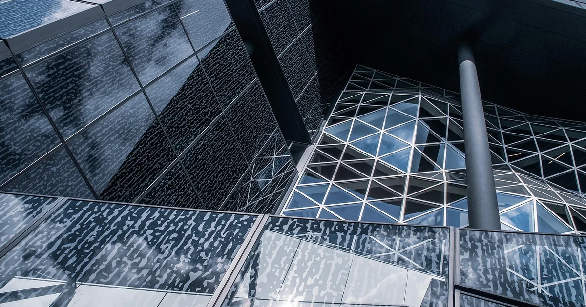 What is the Relationship Between Bank and Broker modern commercial bank building