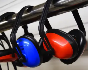 Is Red Noise Good for Sleep