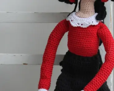 11 Refreshing Haircut Ideas for Long Hair Without Losing Length