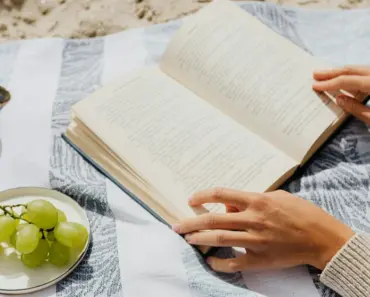 16 Best New Beach Reads Of 2026 For Your Summer TBR Pile