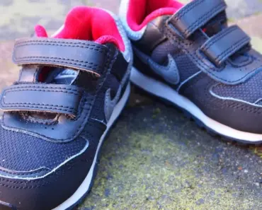 How to Handle a Velcro Baby – A Survival Guide for Parents