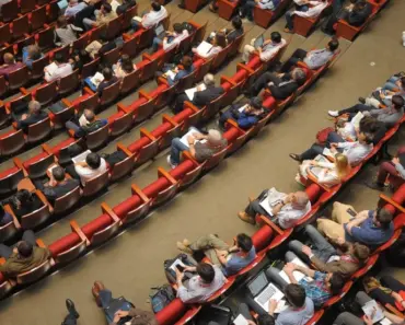 Forum Members Review Nicolas Ghesquière’s Travel-Inspired Louis Vuitton Fall 2026 Collection