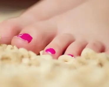 Everyone Owned One In The ’70s – Now It’s The Thrift Store Find We Want In Our Homes