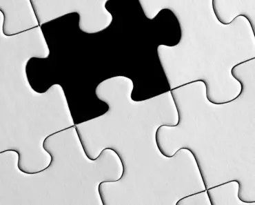 Gap’s Comeback Is Real & These Are the Pieces to Buy Right Now