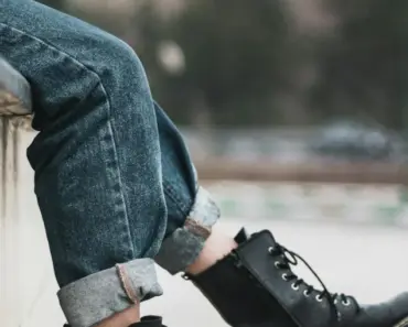 Kate Moss Just Wore Skinny Jeans and Boots in 5 Iconic 2015 Revival Moments