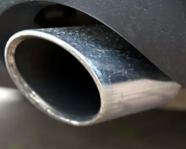 Tyla Spills the Tea with 5 Scandalous Takes on Unbuttoned Jeans