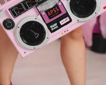 7 Essential Summer Vibes Every 90s Summer Mom Needs to Bring Back for Their Kid’s Perfect…