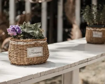 12 Stylish Ways To Decorate With Baskets That Don’t Involve Storage