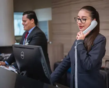 Cosmo Customer Service and Subscriptions