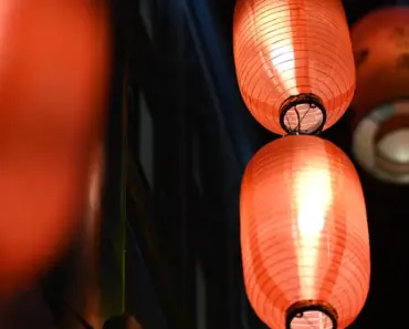 10 Nursery Rhymes with Lyrics To Sing Along with Your Kids