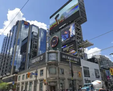 11 Surprising Facts About Kendall Jenner and Jacob Elordi’s Long-Term Romance