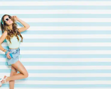 Top 11 Denim Colors to Wear with Sandals for a Fashionable 2026 Look